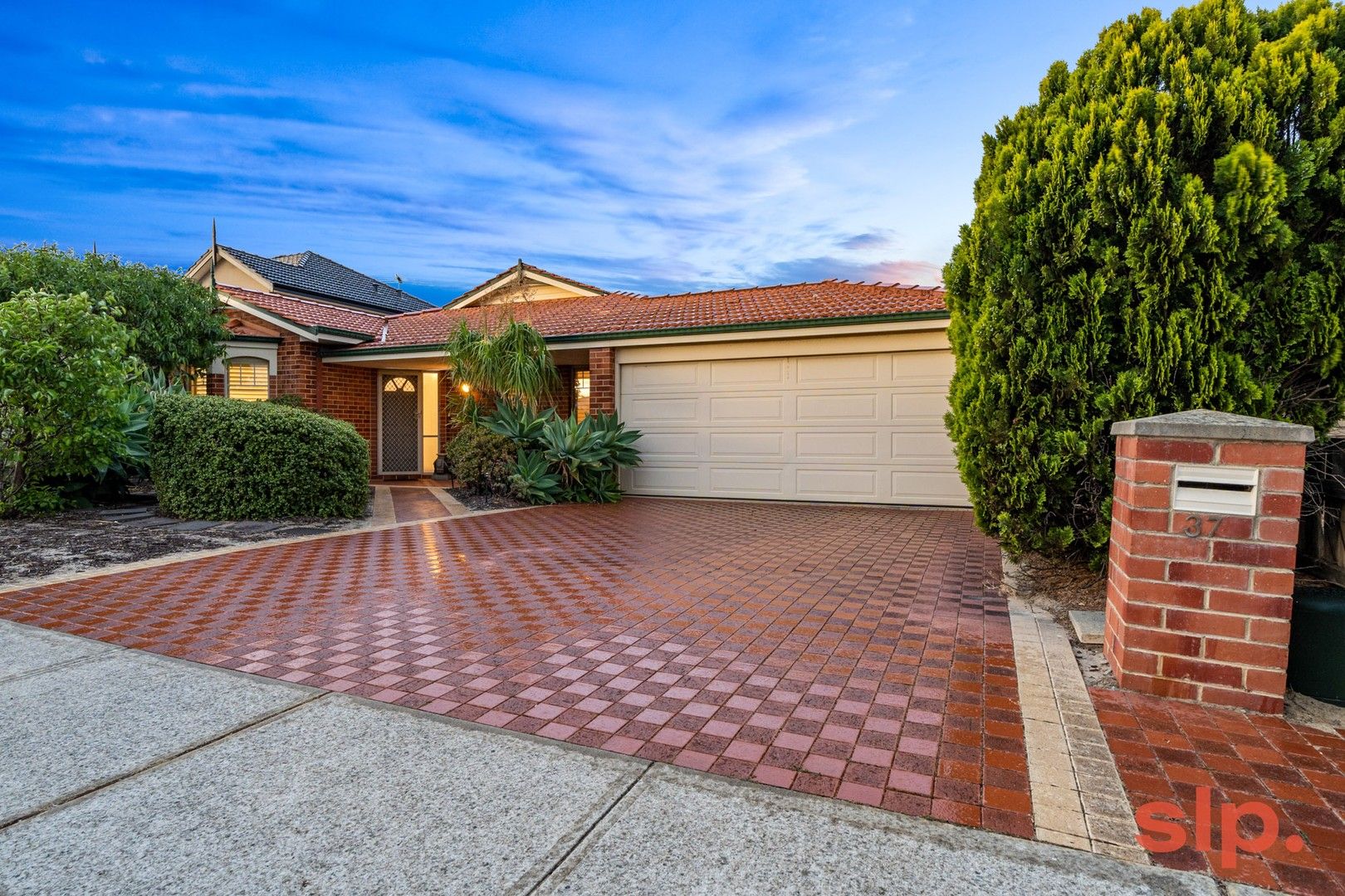 37 Windermere Circle, Joondalup WA 6027, Image 0