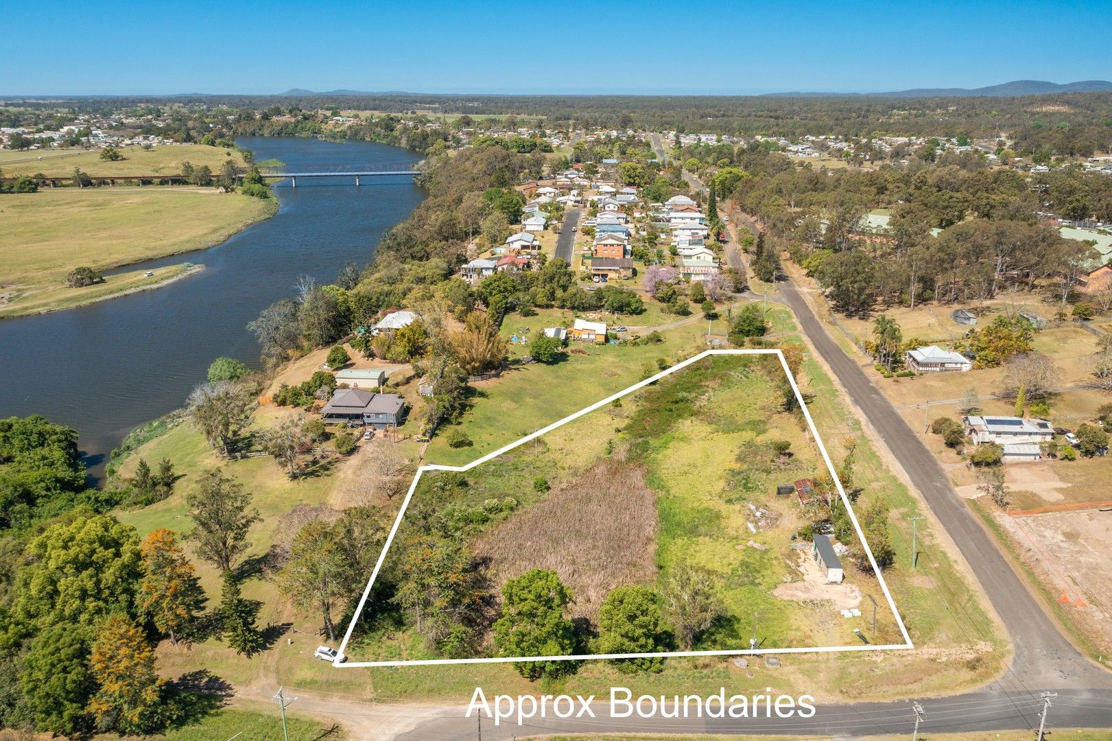 5 West Street, South Kempsey NSW 2440 Domain