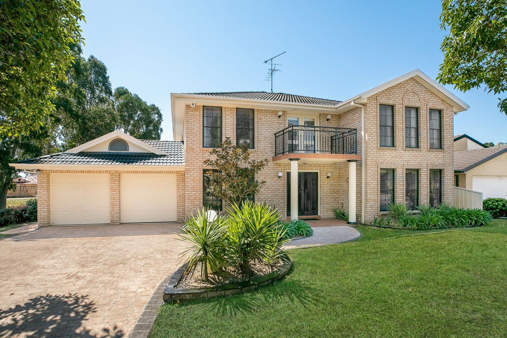 8 Banksia Road, Mount Annan NSW 2567, Image 0