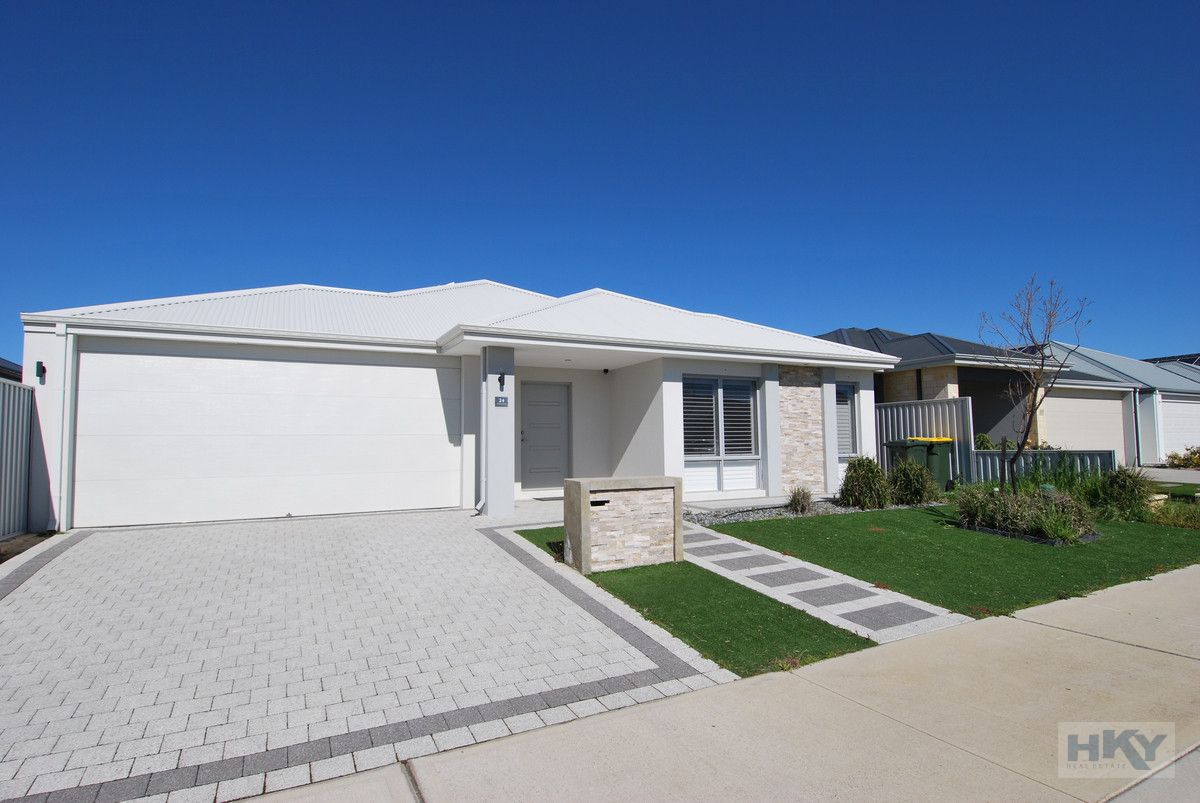 4 bedrooms House in 24 Waterhouse Street BRABHAM WA, 6055