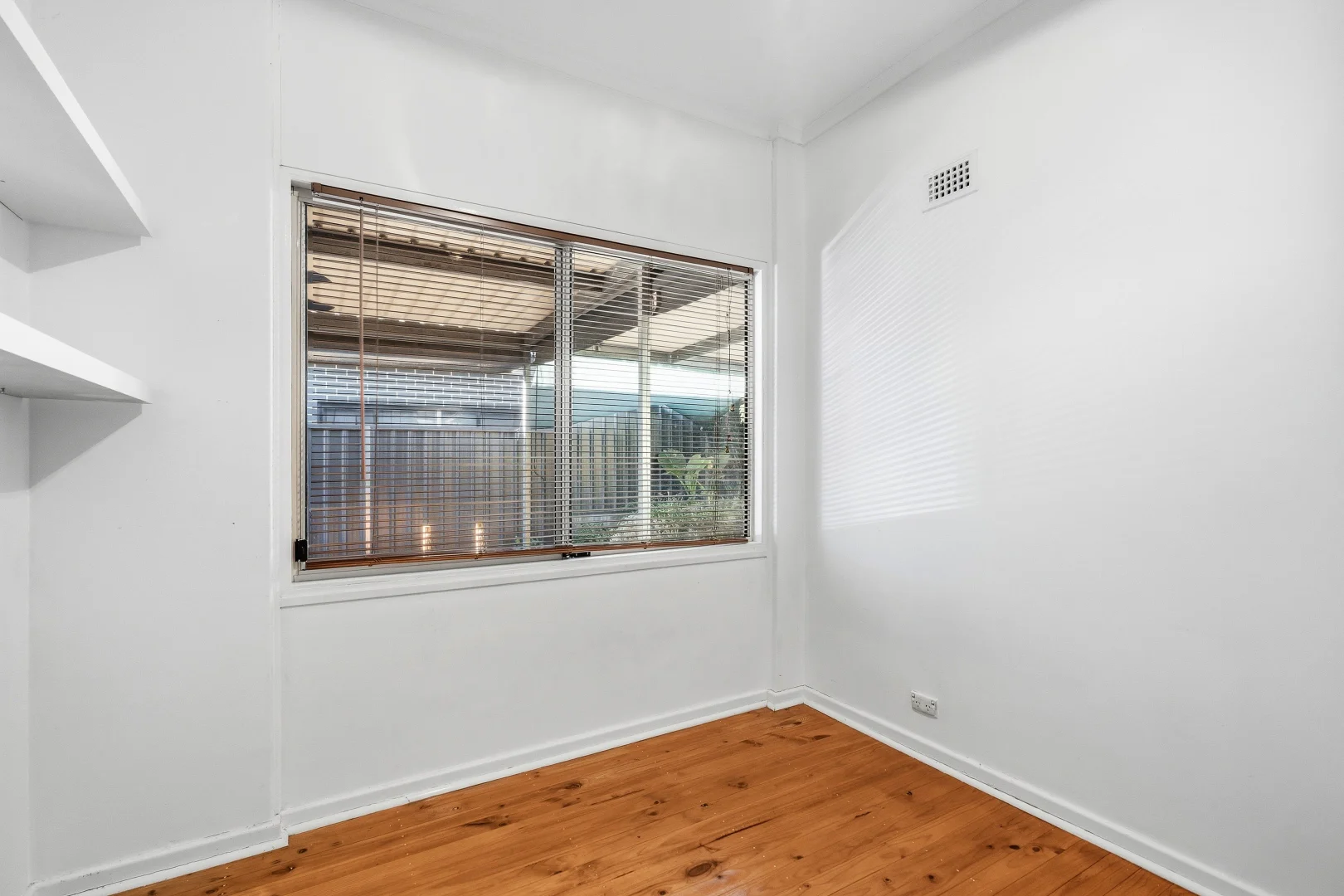 Additional image 9 of 1 Sea View Road, Para Hills SA 5096