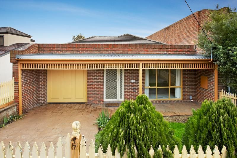 17 Powers Street, DONVALE VIC 3111, Image 0