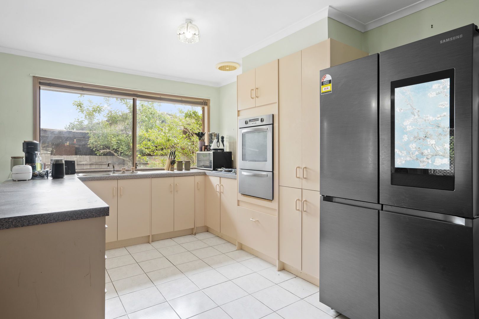 58 Woolnough Drive, Mill Park VIC 3082, Image 2