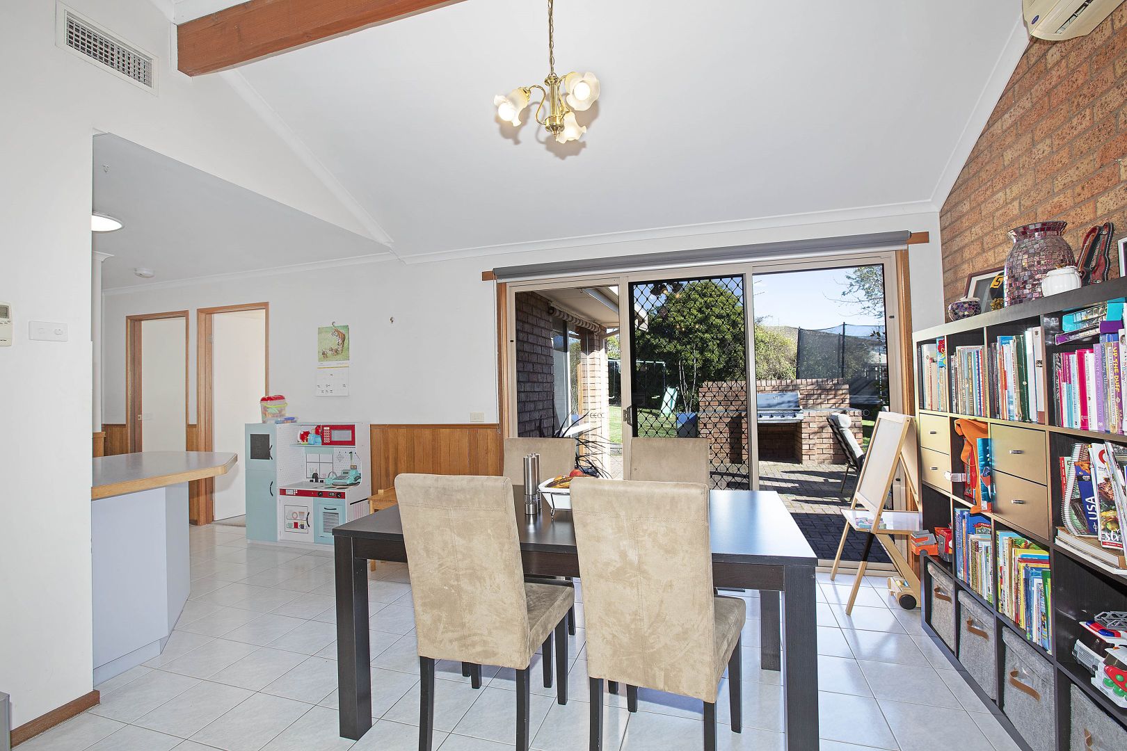 9 Carbery Court, Grovedale VIC 3216, Image 2