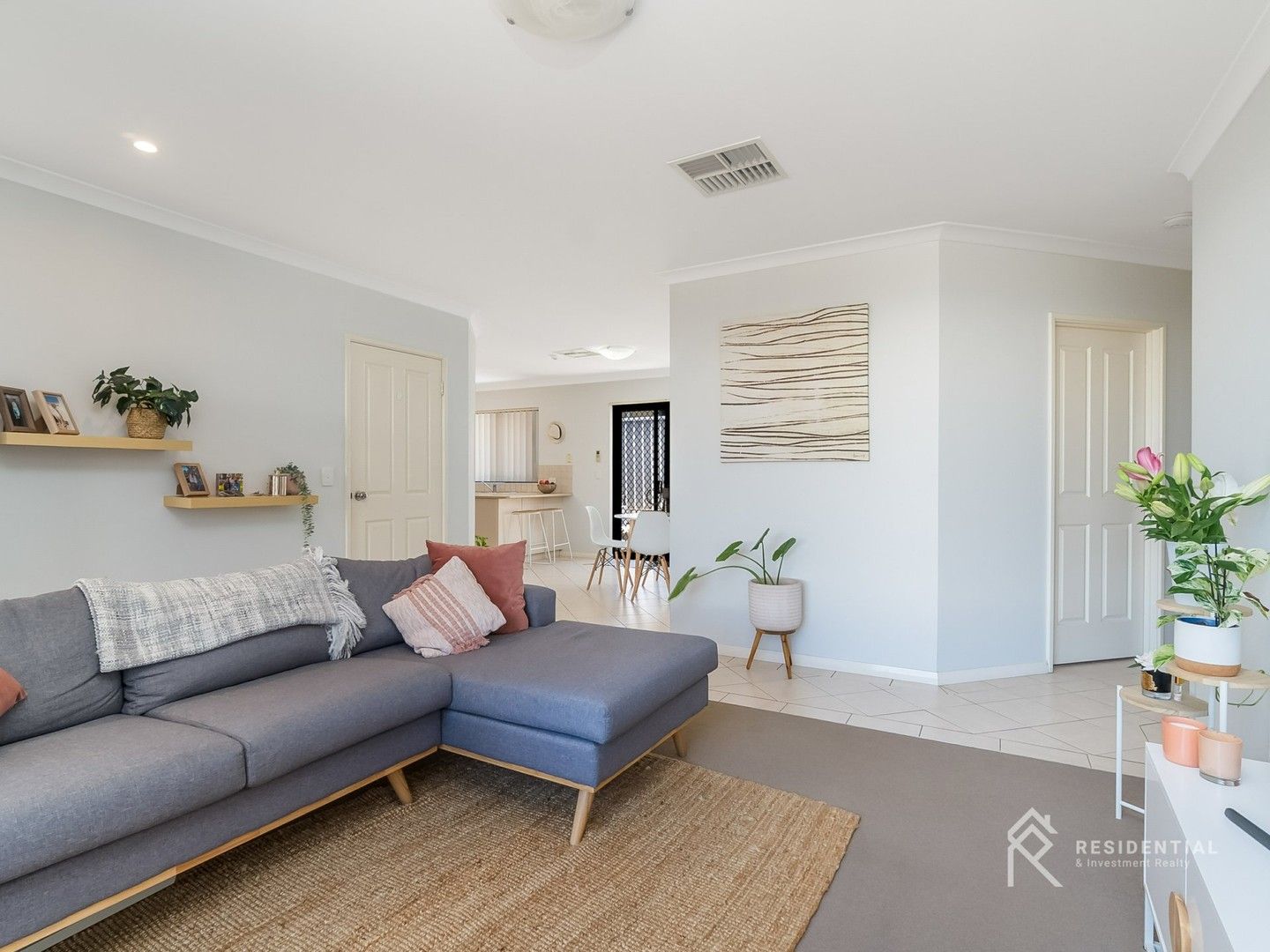 3 bedrooms Villa in 75B Beatrice Street INNALOO WA, 6018