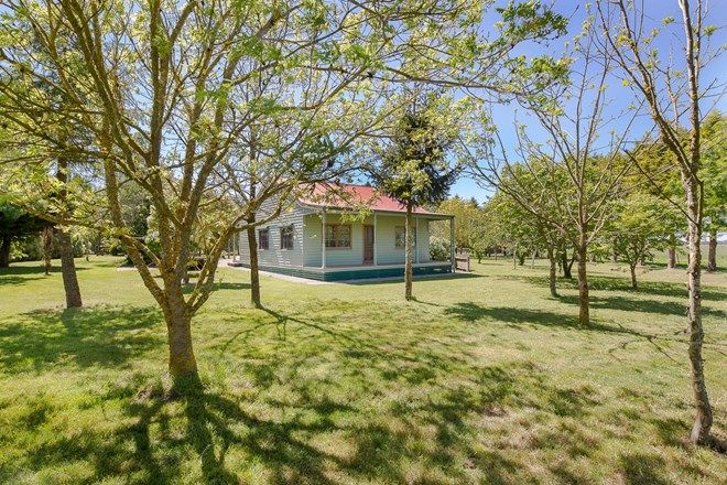 Picture of 41 Hansons Road, DUNNSTOWN VIC 3352