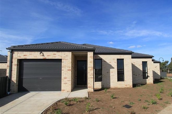 Picture of 1/21-29 Lakewood Boulevard, MELTON VIC 3337