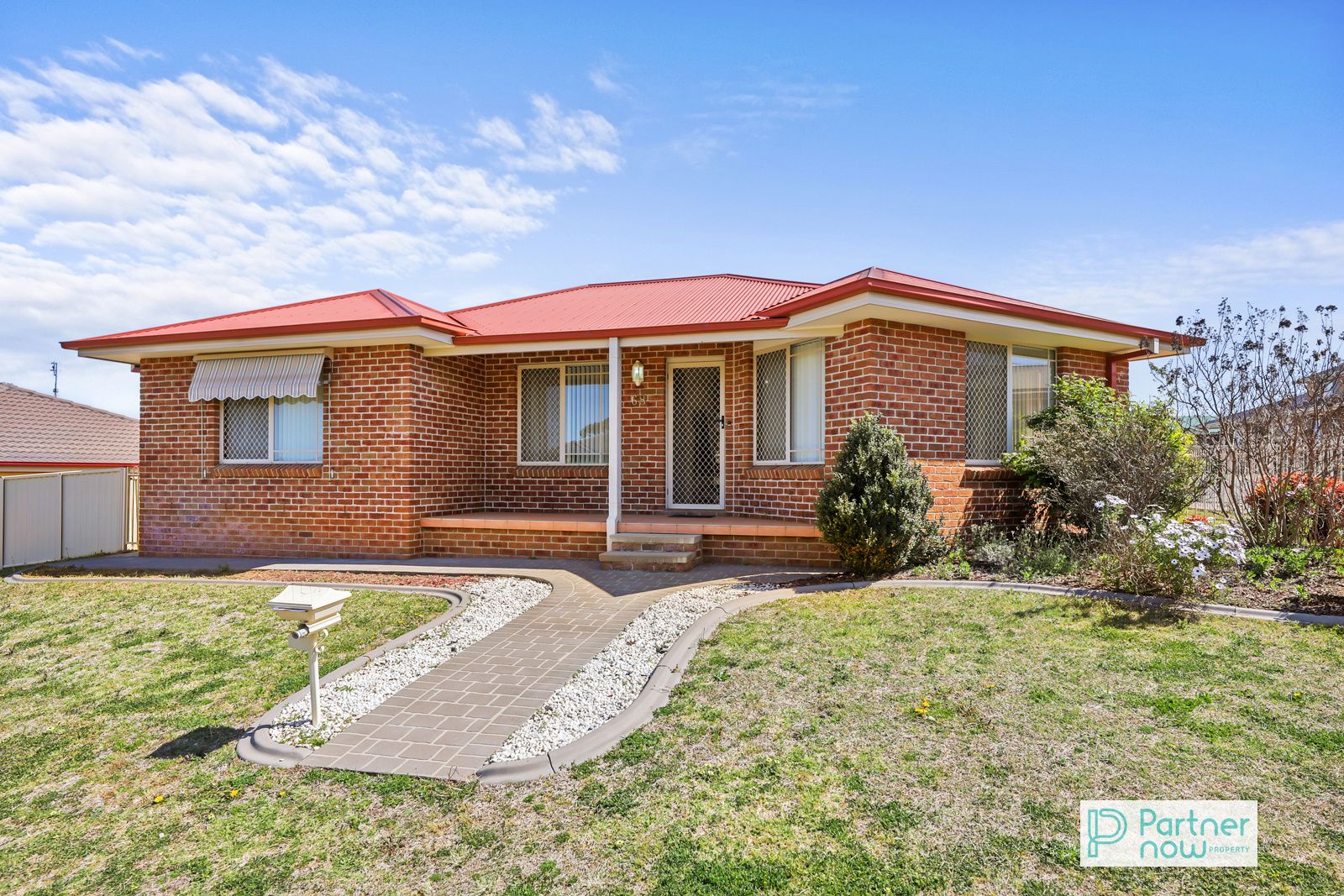 3 bedrooms Villa in 68 Grant Street TAMWORTH NSW, 2340