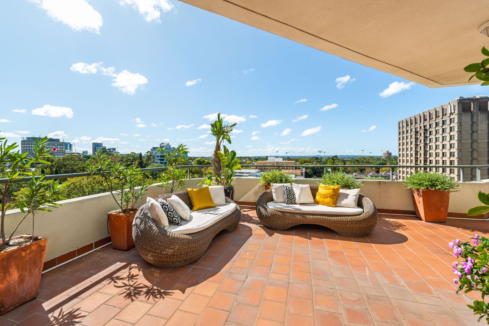 1001 39 Mclaren Street North Sydney Nsw 2060 Domain