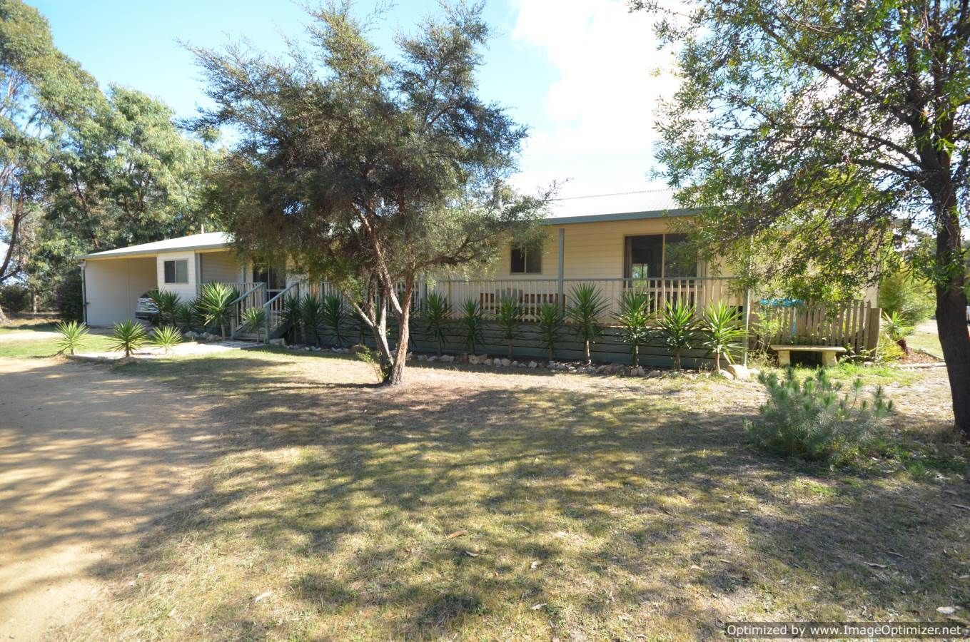 305 Duncan Road, Sarsfield VIC 3875, Image 2