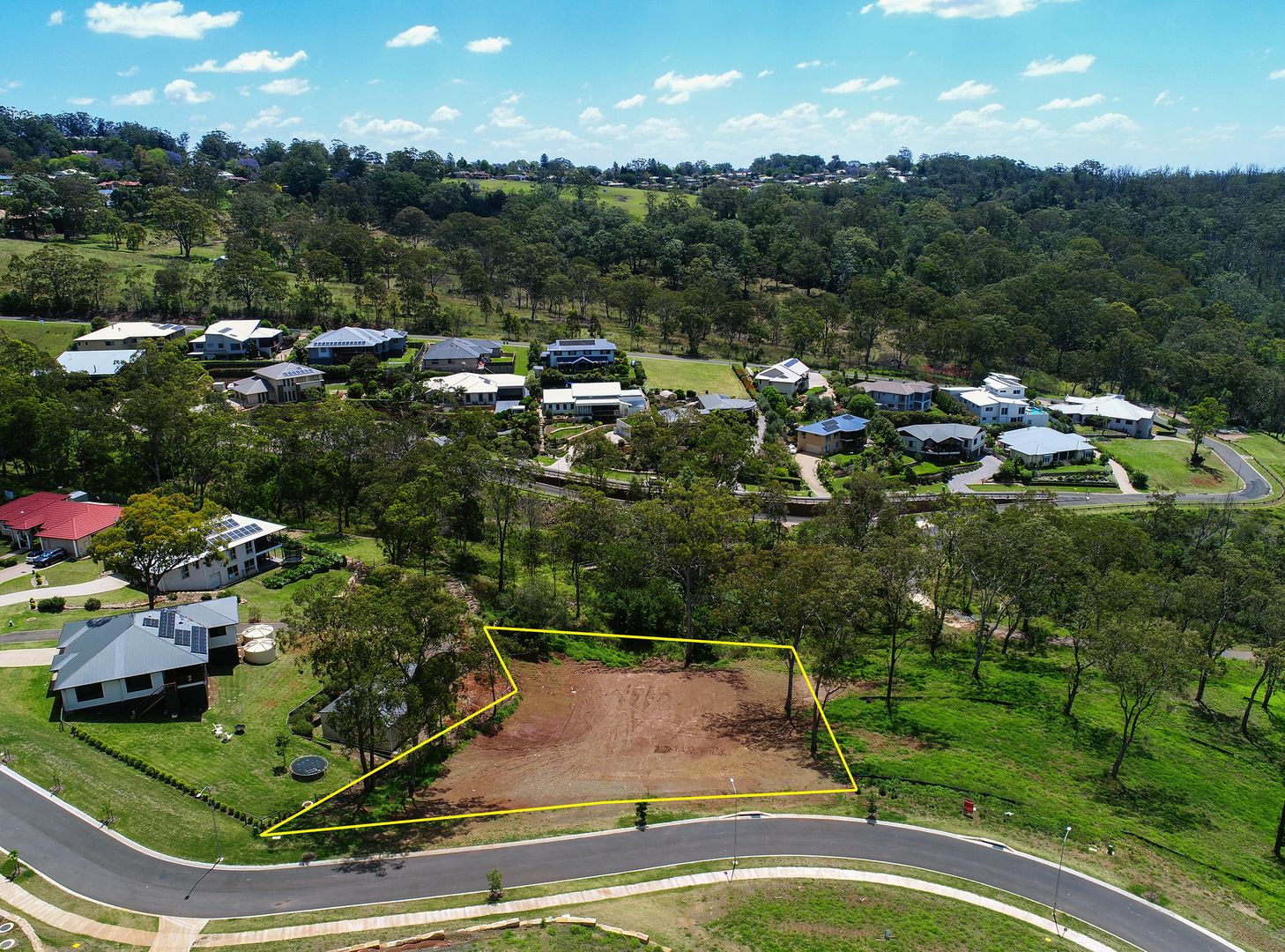 3 St Peters Close, Mount Lofty QLD 4350, Image 2