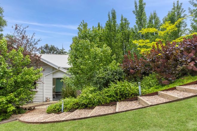 Picture of 8 Hepburn Road, DAYLESFORD VIC 3460