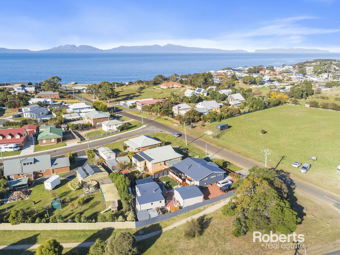 47 Gordon Street, Swansea TAS 7190, Image 2