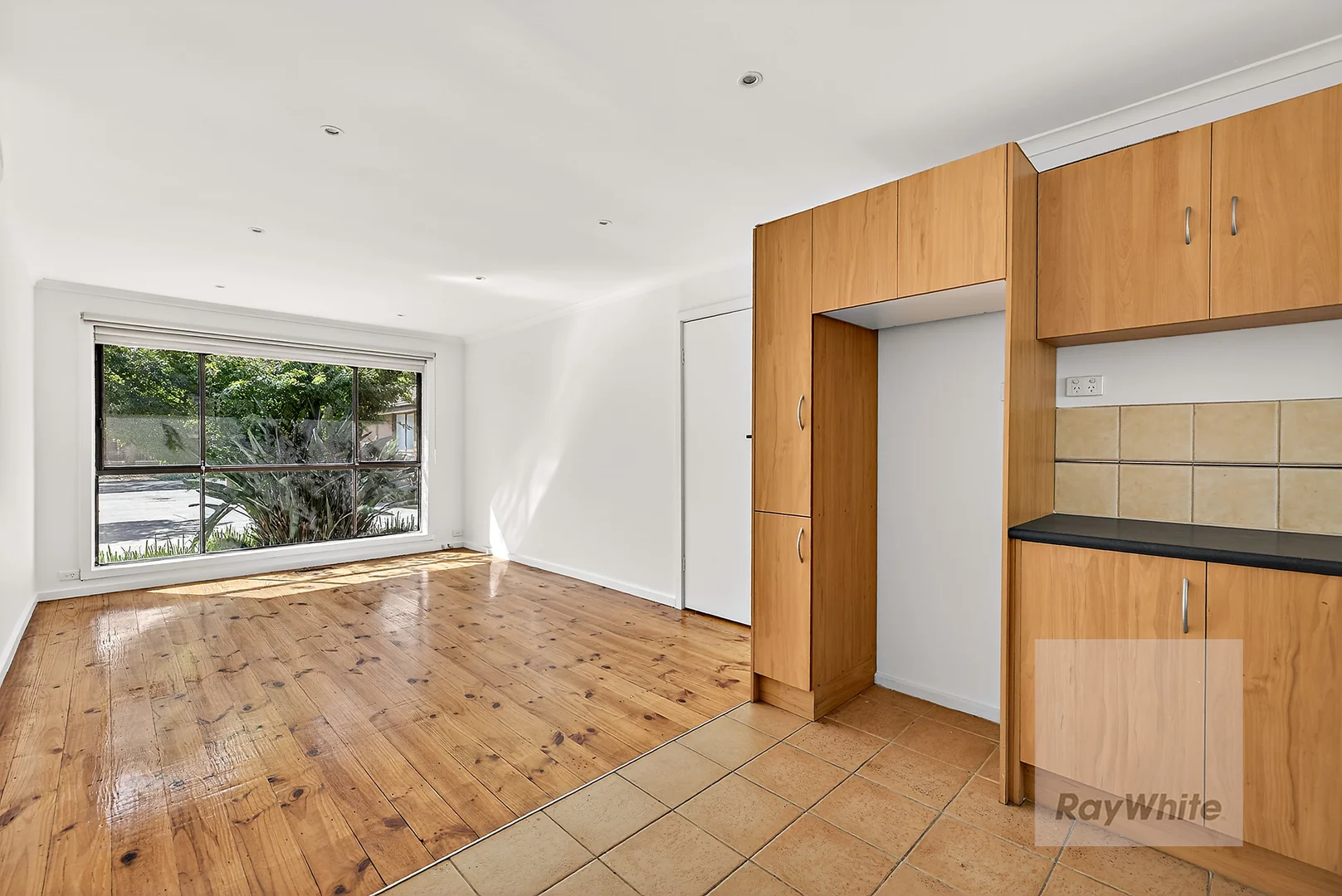 Additional image 2 of 4/33-37 Chingford Street, Fairfield VIC 3078