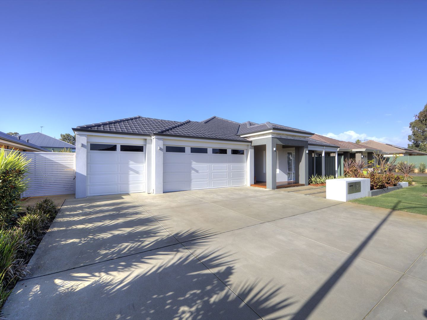 30 Karlak Circuit, Forrestfield WA 6058, Image 1