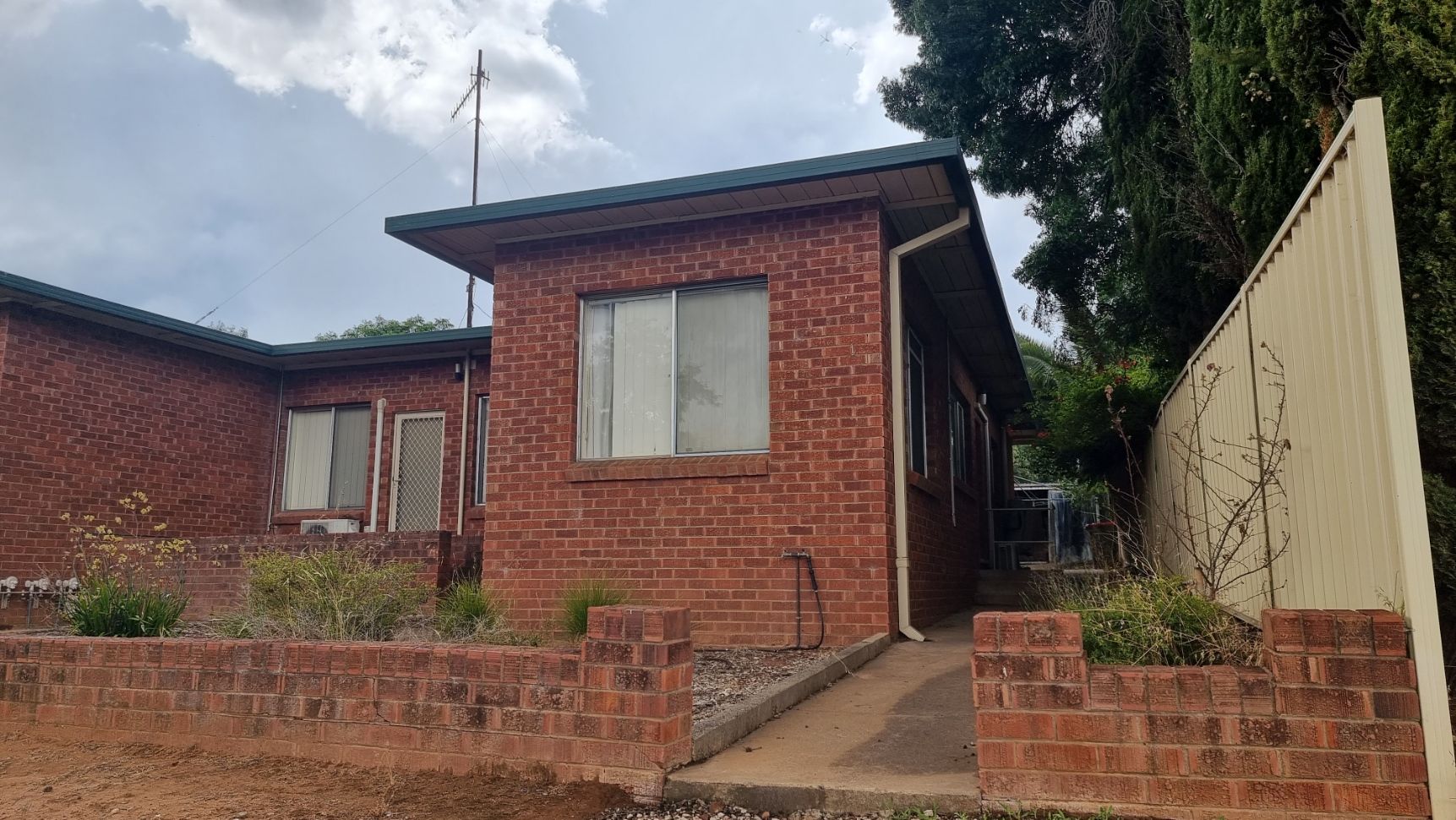 1 bedrooms Apartment / Unit / Flat in  LEETON NSW, 2705