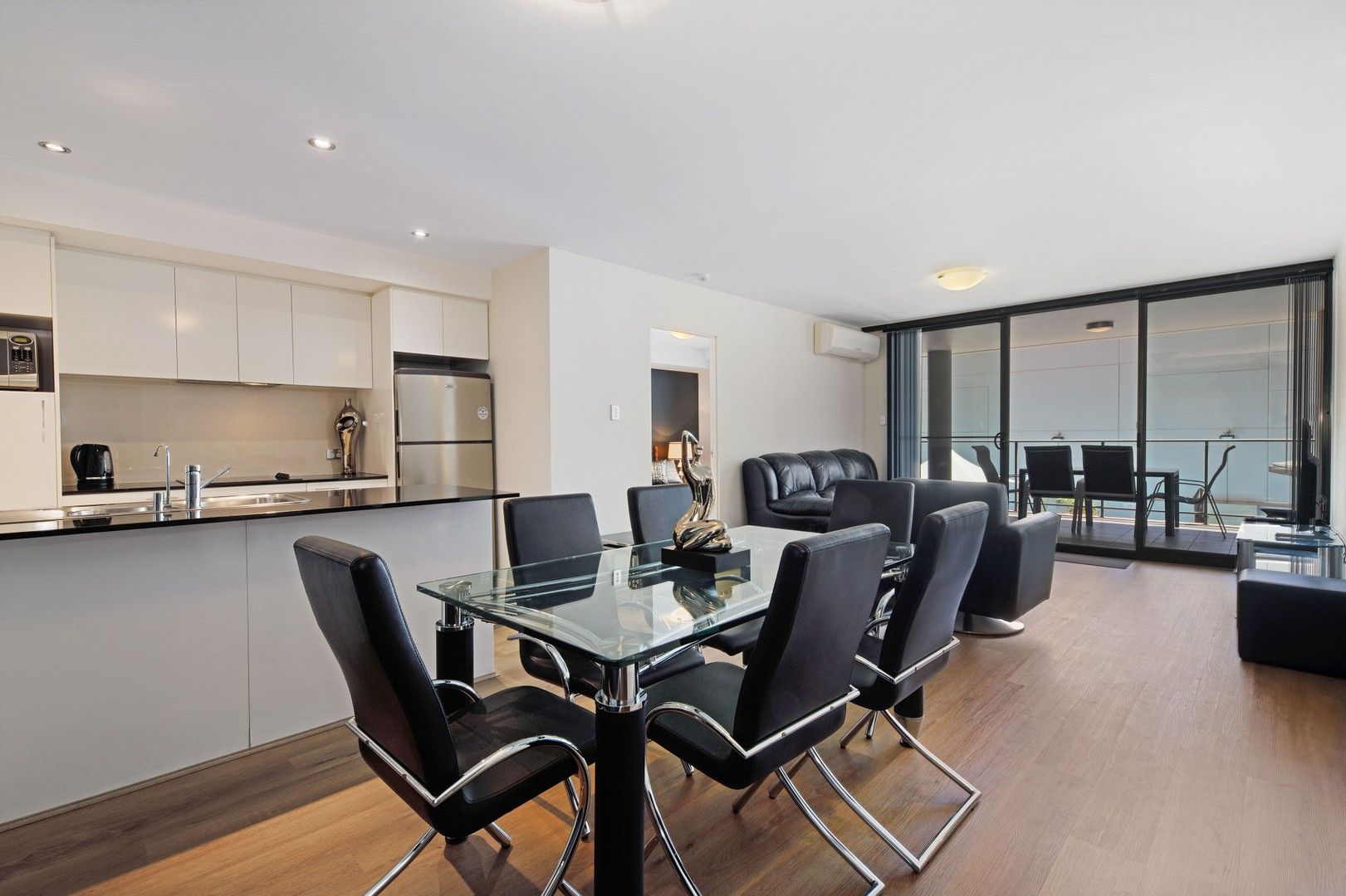 2 bedrooms Apartment / Unit / Flat in 35/369 Hay Street PERTH WA, 6000