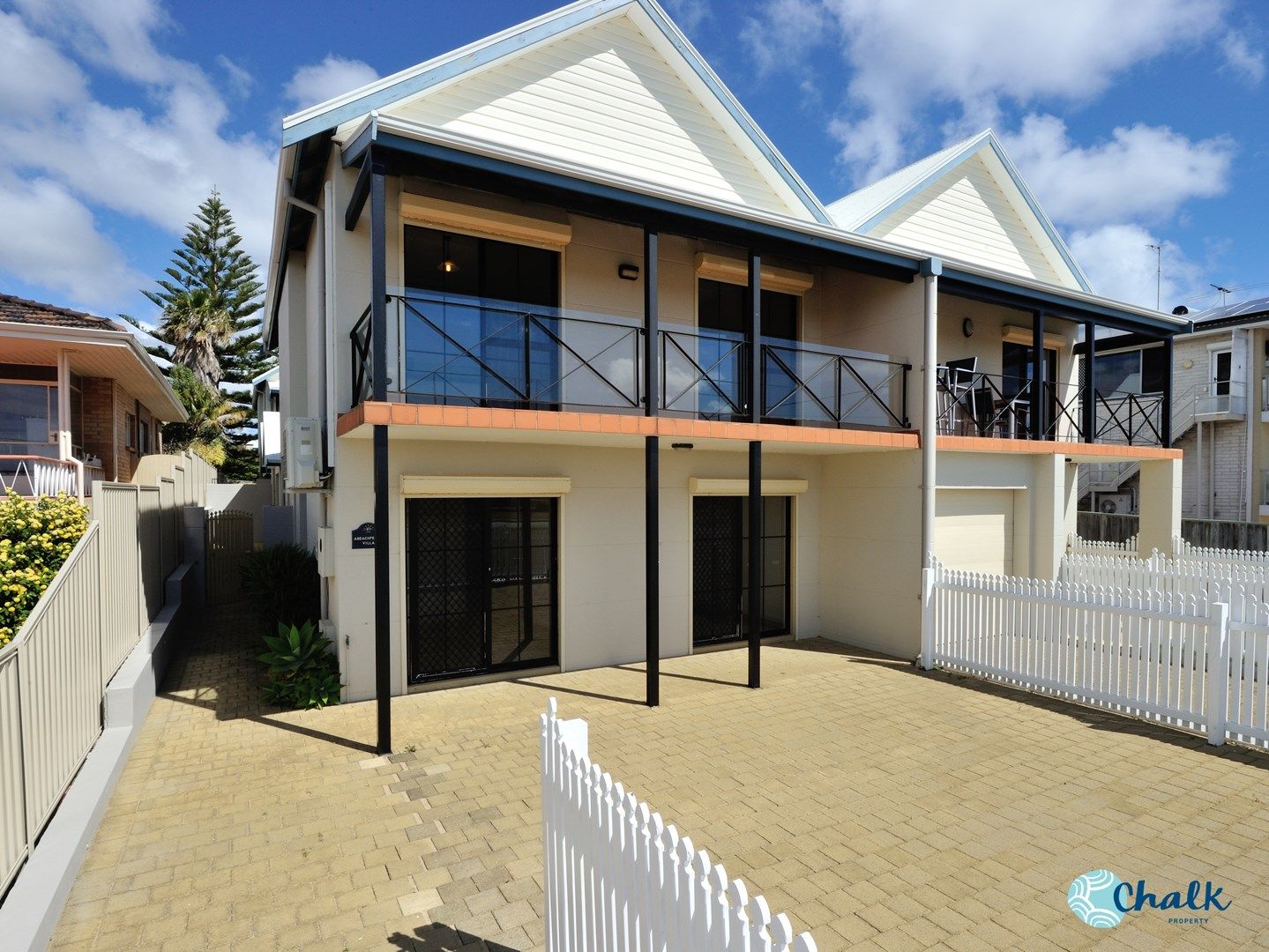 3 bedrooms House in 1/101 Rockingham Beach Road ROCKINGHAM WA, 6168