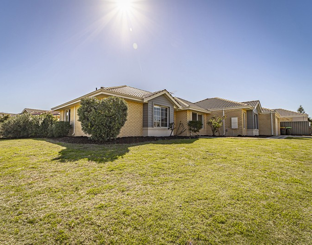 4B Sorelle Way, Port Kennedy WA 6172