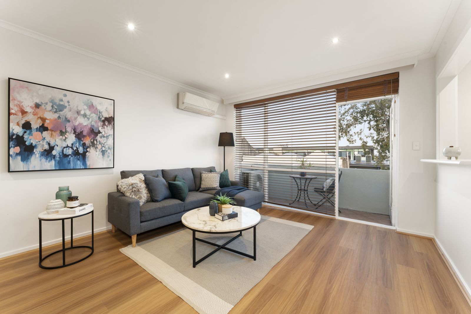 Sold 8/44 Robe Street, St Kilda VIC 3182 on 28 Sep 2023 2018585204 Domain