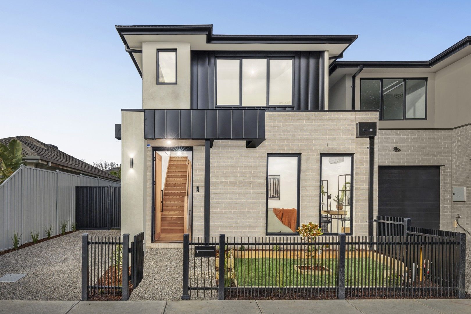 2 bedrooms Townhouse in 2B Louis Street RESERVOIR VIC, 3073