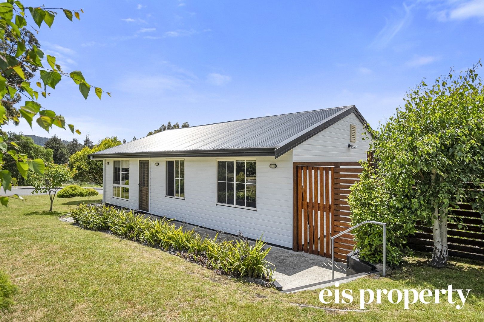 3 bedrooms House in 15B Emma Street CYGNET TAS, 7112