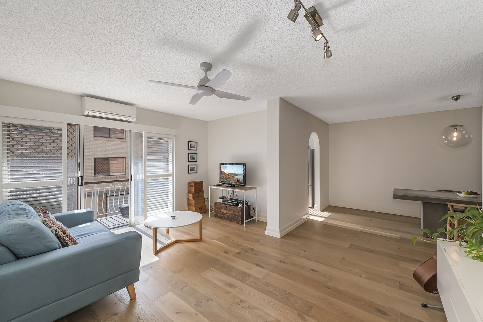 2 bedrooms Apartment / Unit / Flat in 2/41 Victoria Terrace GORDON PARK QLD, 4031