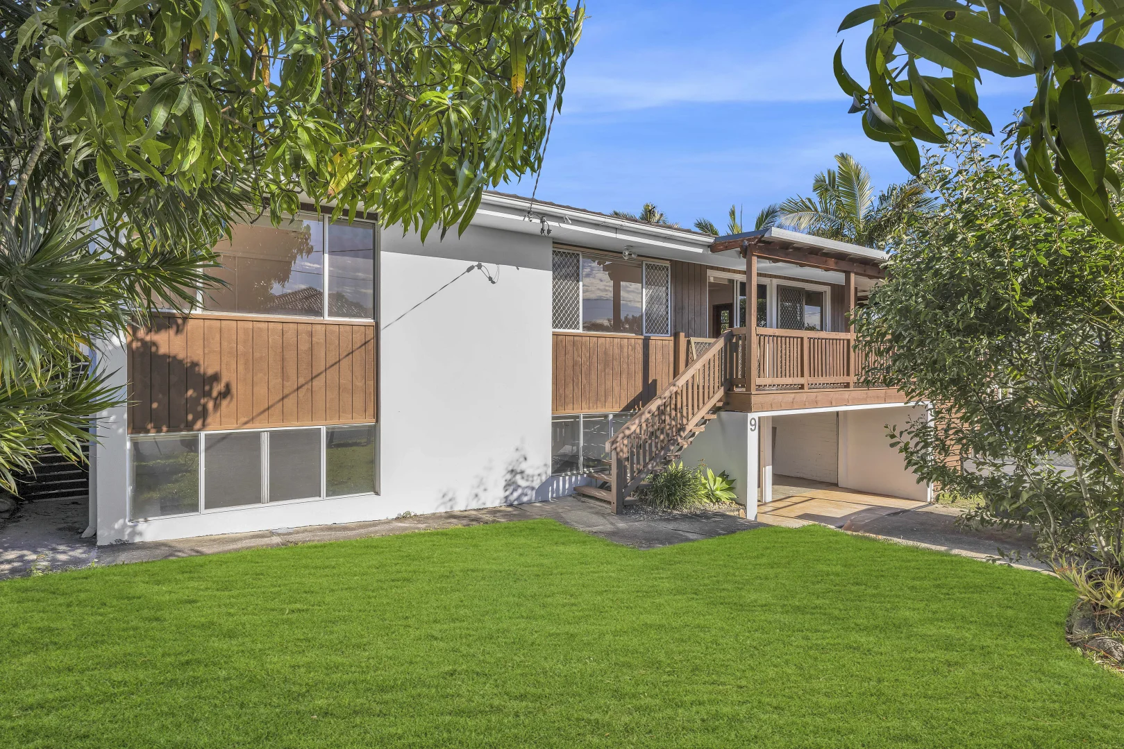 Additional image 5 of 9 Messines Crescent, Miami QLD 4220