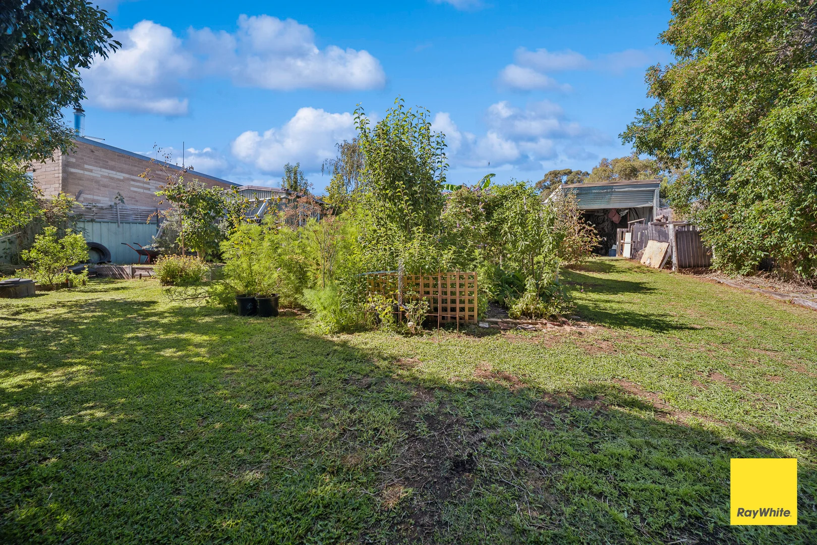 Additional image 19 of 6 Weatherall Street, California Gully VIC 3556