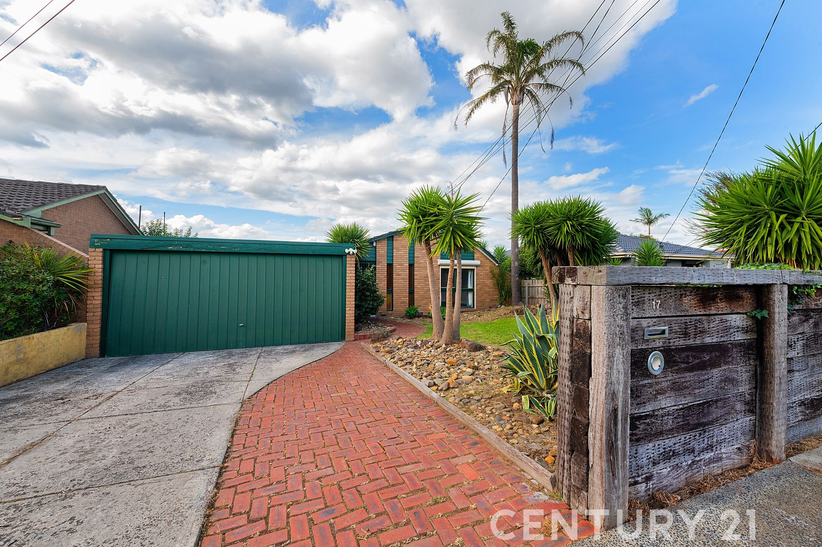 17 Taurus Avenue, Dandenong North VIC 3175, Image 1