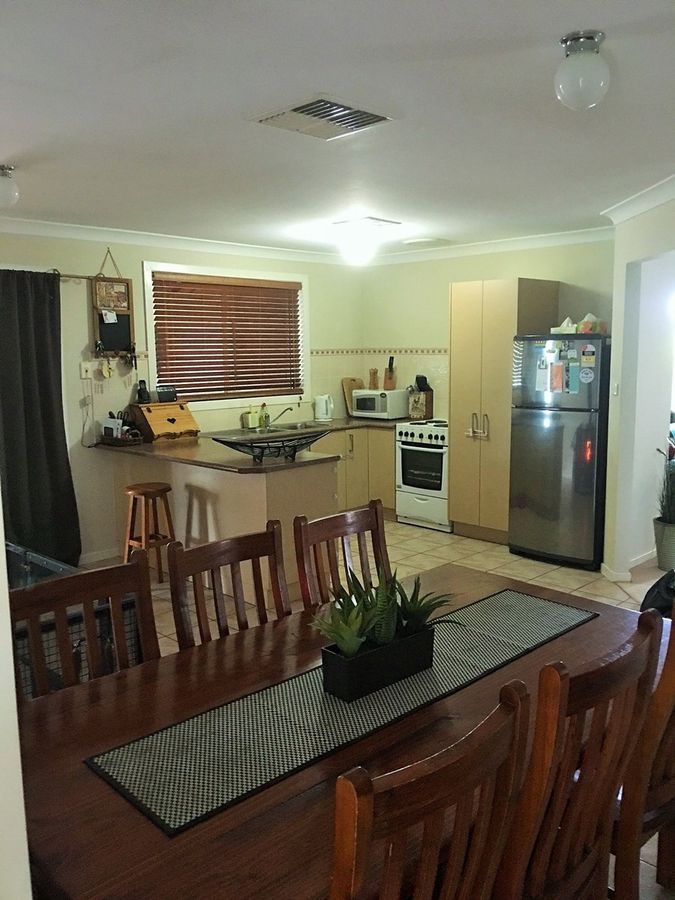 4 Avoca Place, Parkes NSW 2870, Image 1