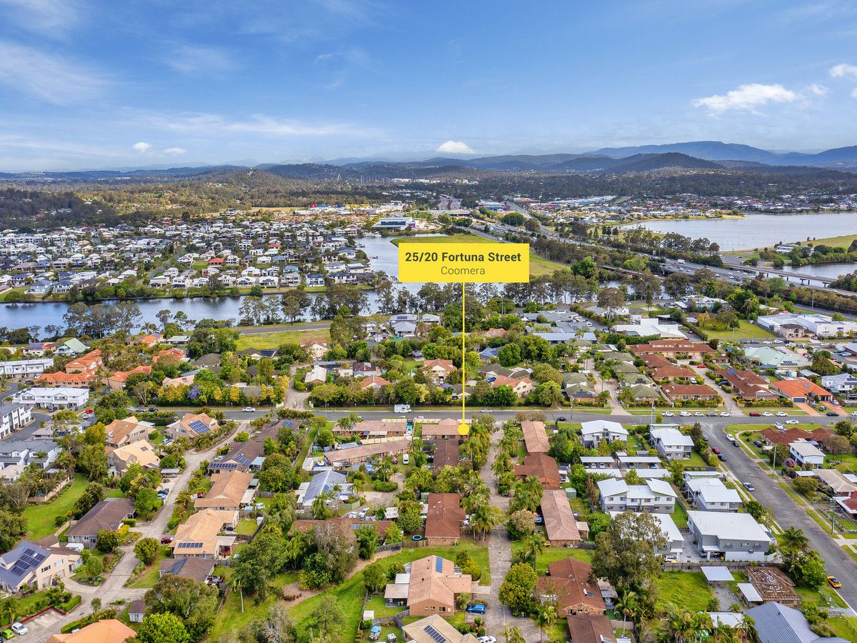 3 bedrooms Villa in 25/20 Fortune Street COOMERA QLD, 4209