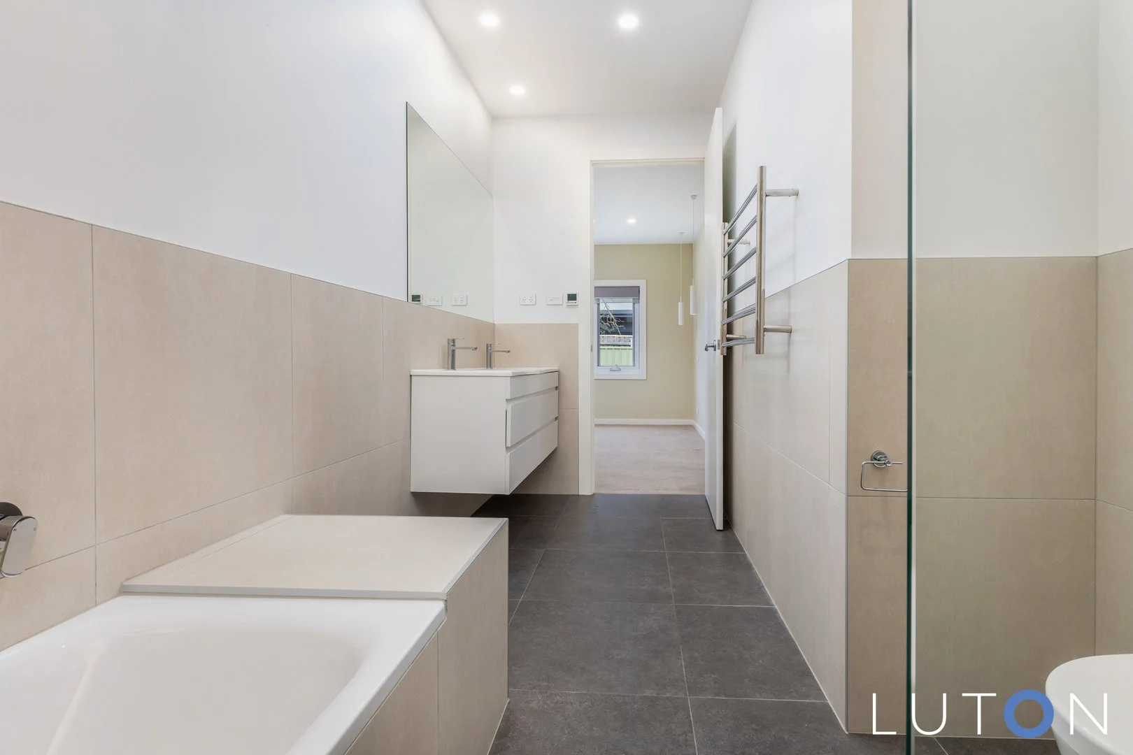 Additional image 11 of 2/215 La Perouse Street, Red Hill ACT 2603