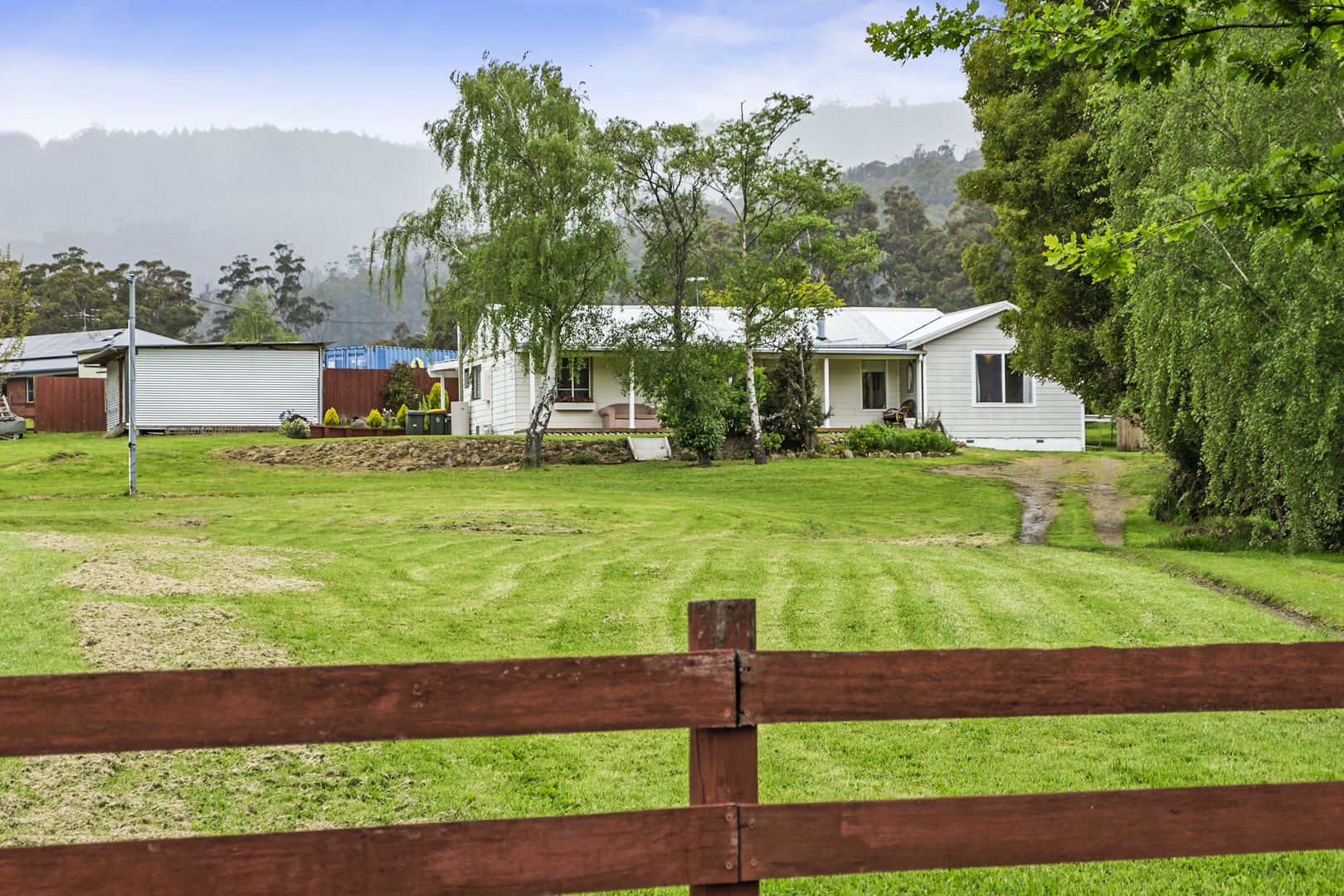 33 Watsons Road, Glen Huon Property History & Address Research Domain
