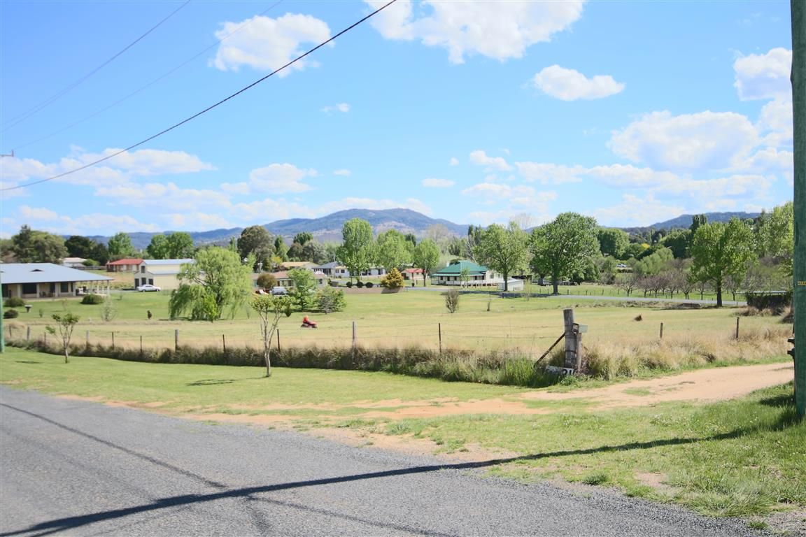 248 Bulwer Street, Tenterfield NSW 2372, Image 2