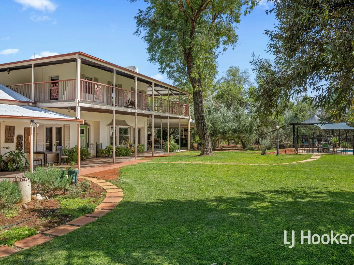 15 Schaber Road, Connellan NT 0873