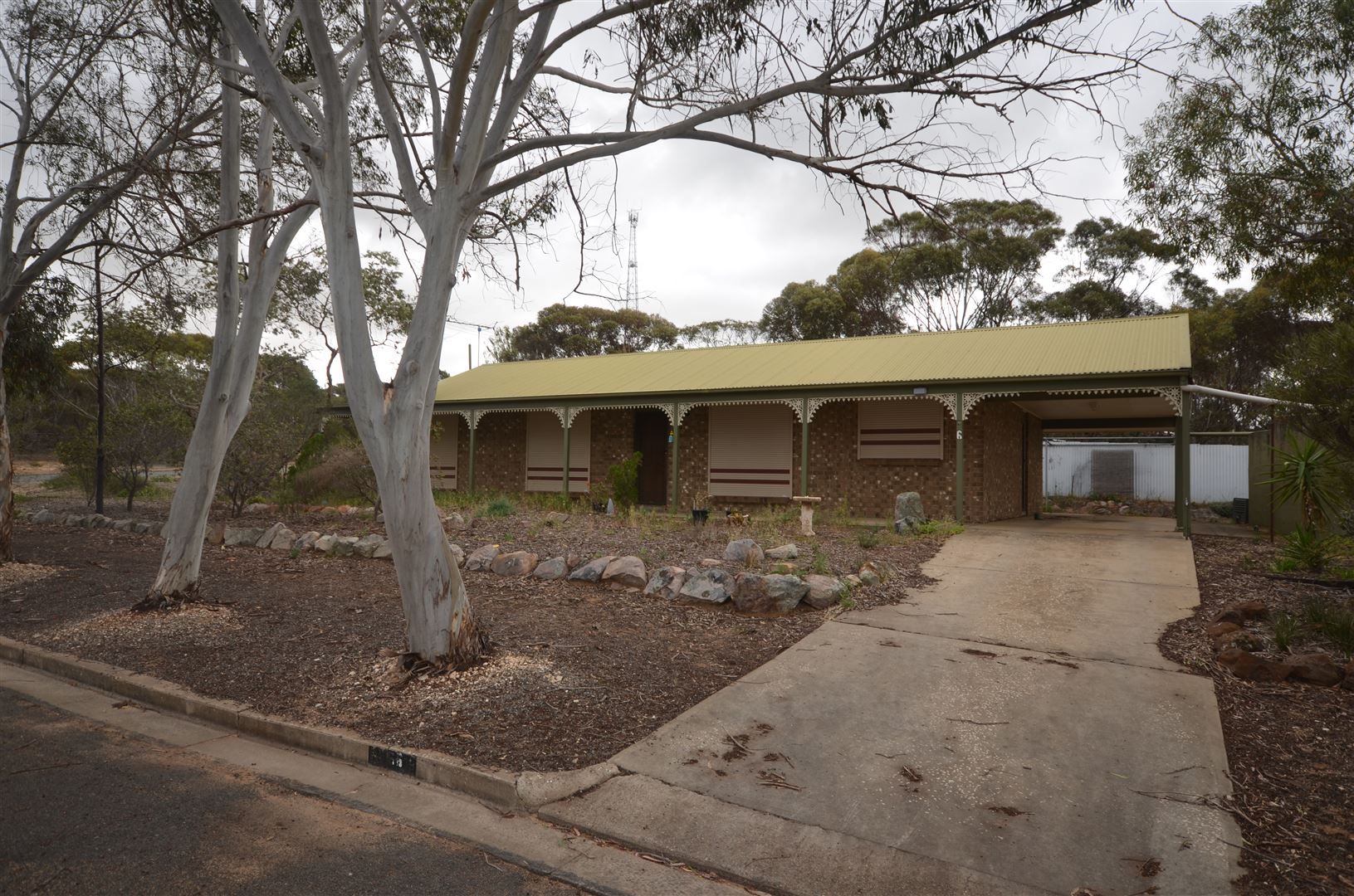 6 Angus Street, Karoond Property History & Address Research Domain