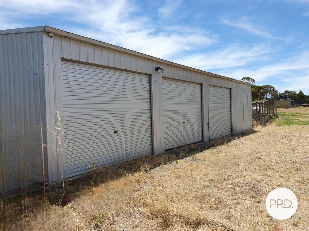 11 Thorne Street, Ouyen VIC 3490, Image 2