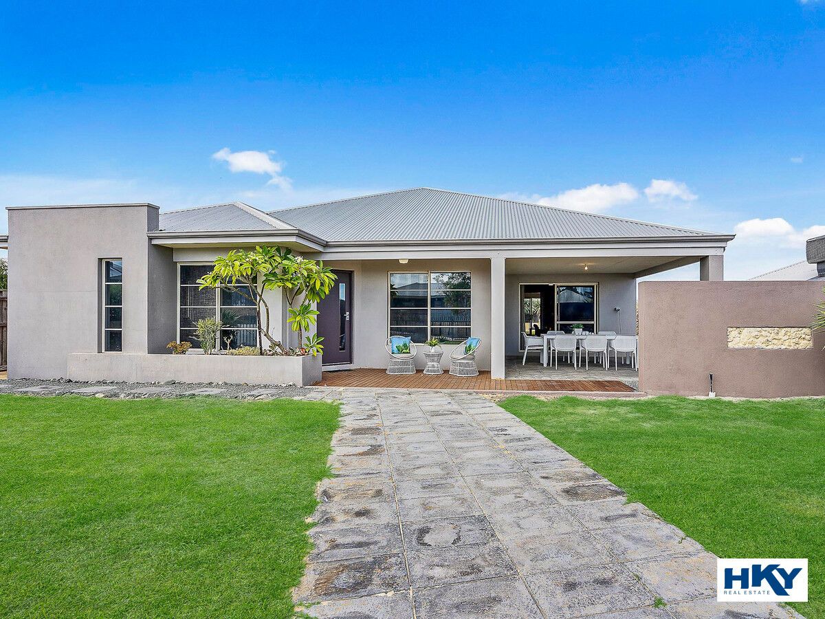 4 bedrooms House in 16 Current Street YANCHEP WA, 6035