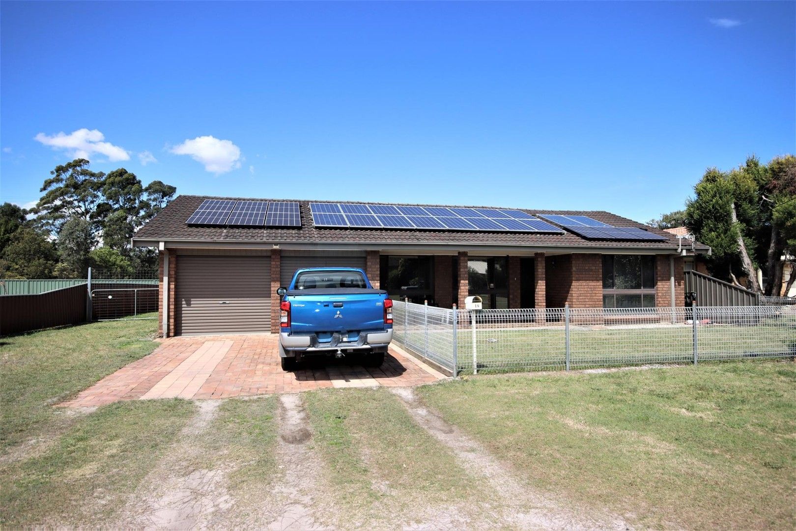 18 Pershing Place, Tanilba Bay NSW 2319, Image 0