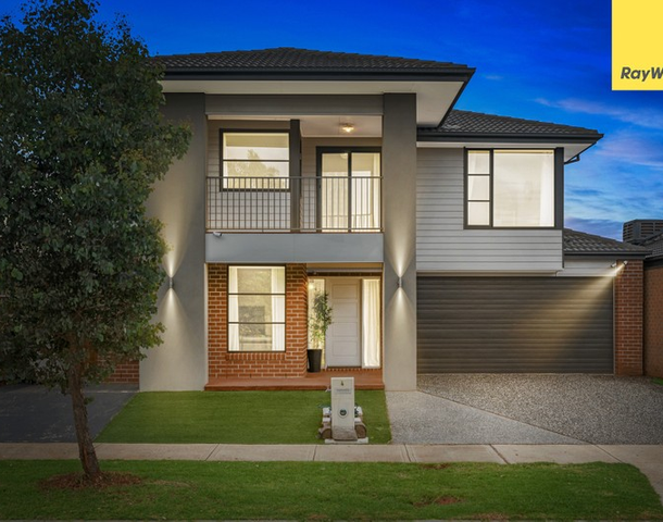 4 Somerset Road, Thornhill Park VIC 3335