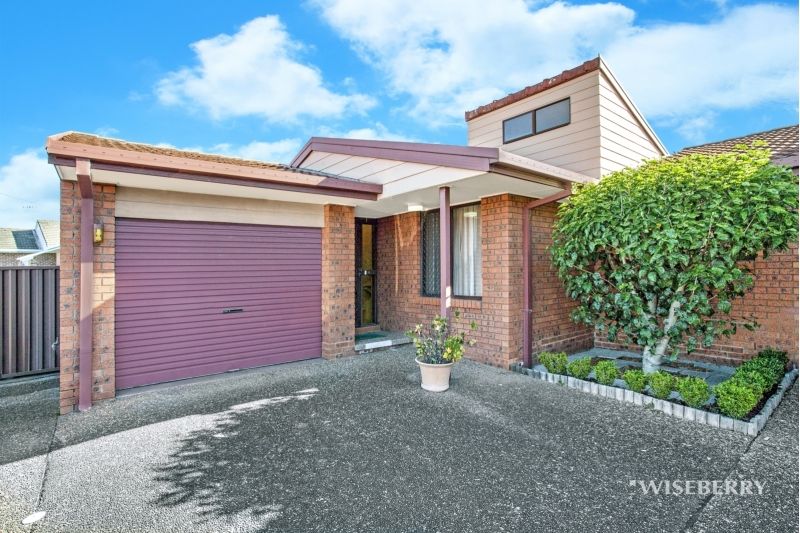 1/8 Telopea Close, Lake Haven NSW 2263, Image 0