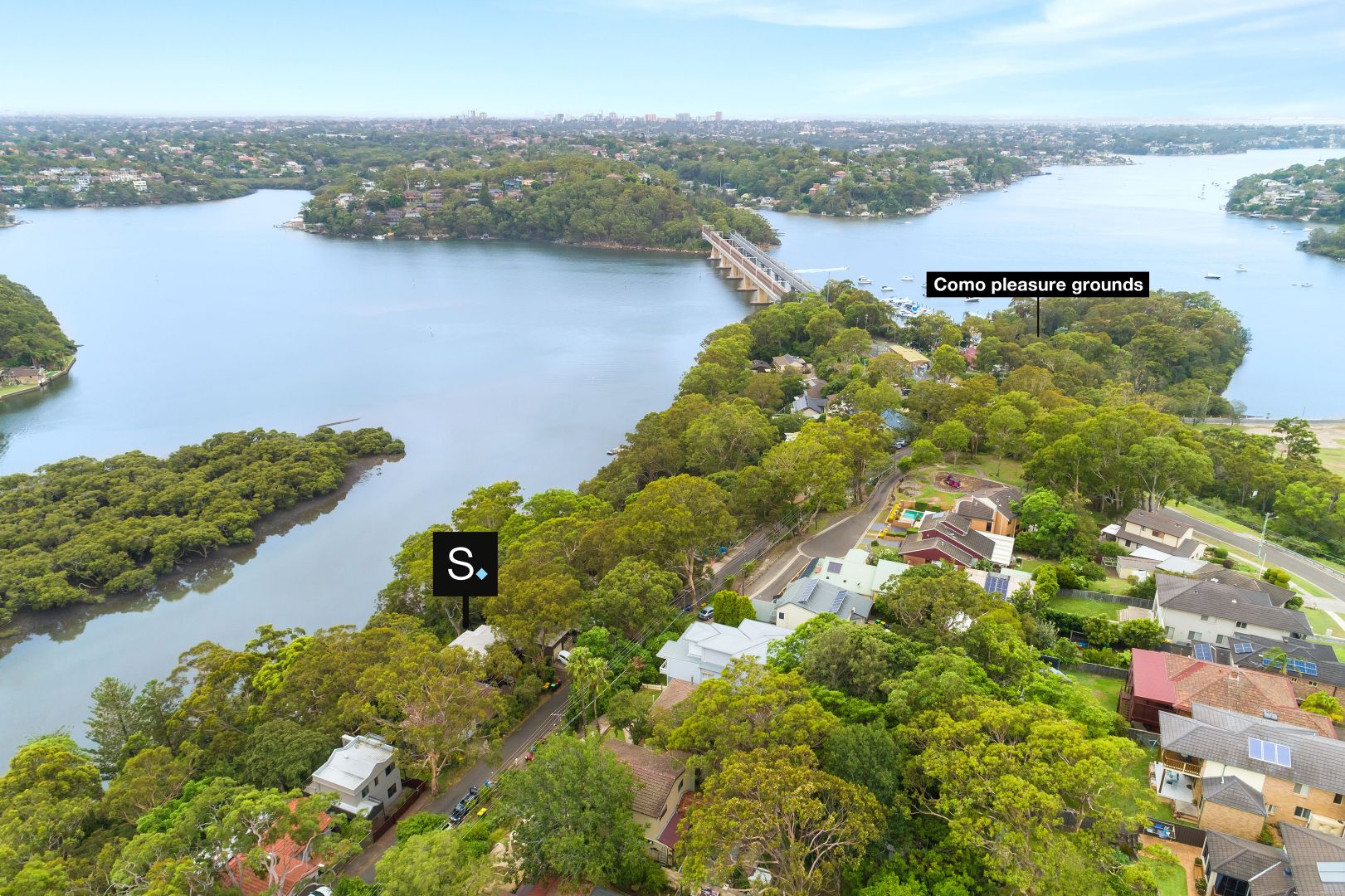 17 Central Avenue, Como NSW 2226, Image 1