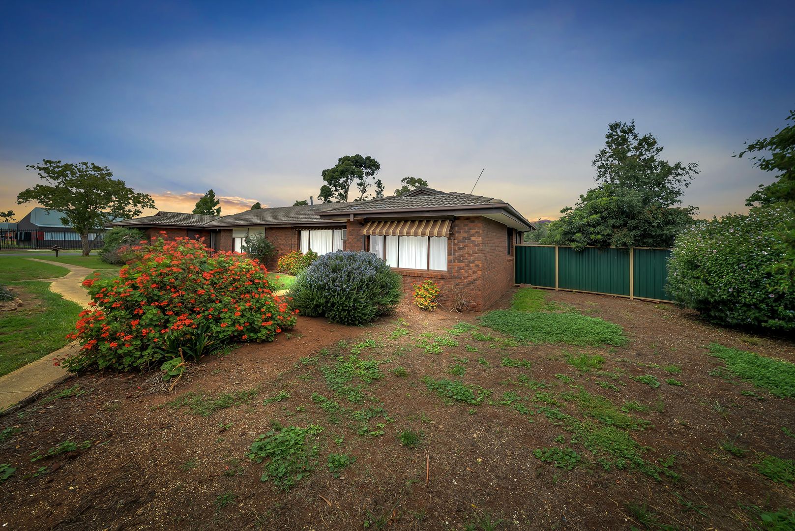 4 17-21 West Melton Drive, Melton West VIC 3337, Image 1