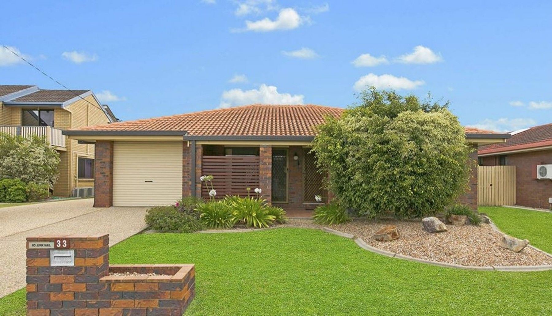 3 bedrooms House in 33 Mcpherson Street KIPPA-RING QLD, 4021