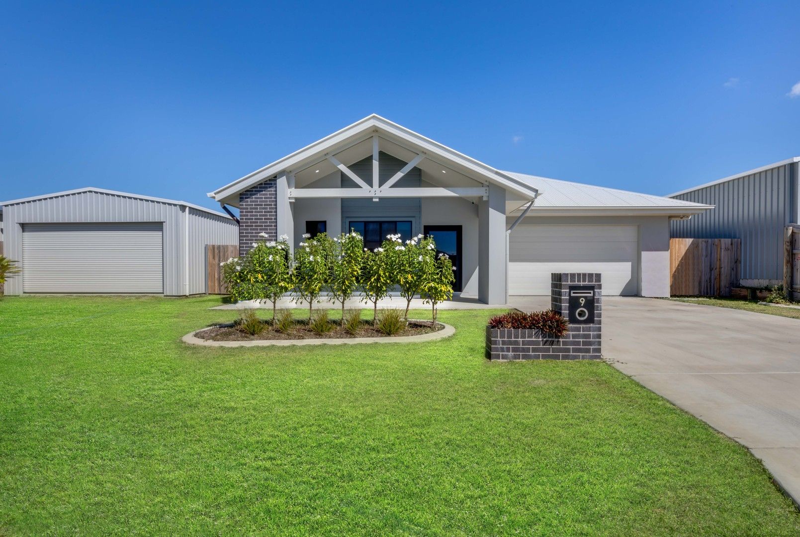 9 Palmetto Crescent, Rural View QLD 4740, Image 0