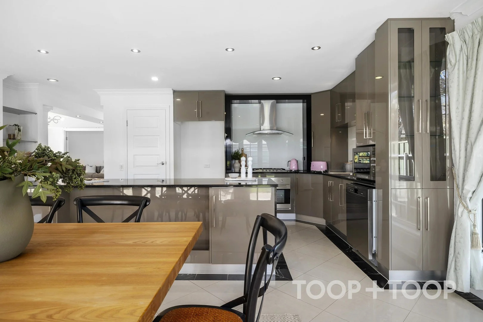 54 Hallett Boulevard, Allenby Gardens SA 5009