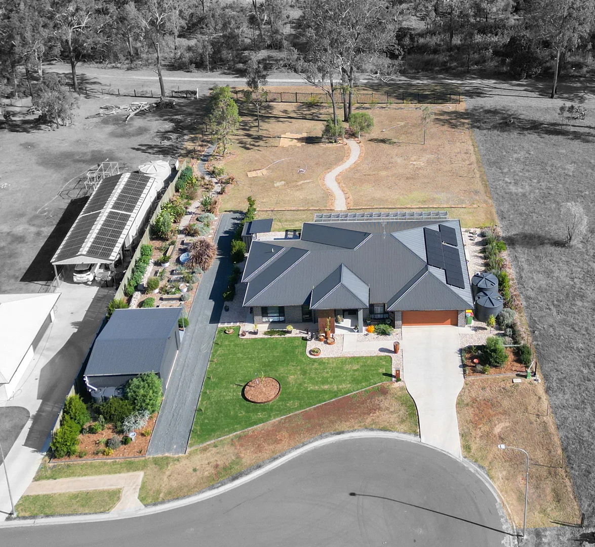 Additional image 2 of 5 Stable Court, Meringandan West QLD 4352