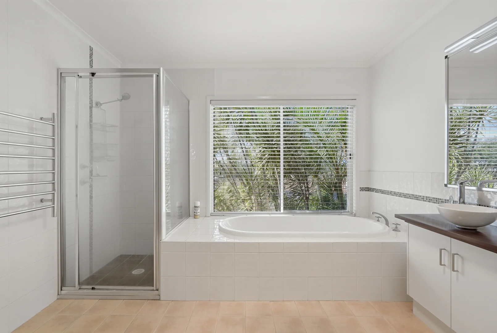 Additional image 22 of 19 Sovereign Cl, Floraville NSW 2280