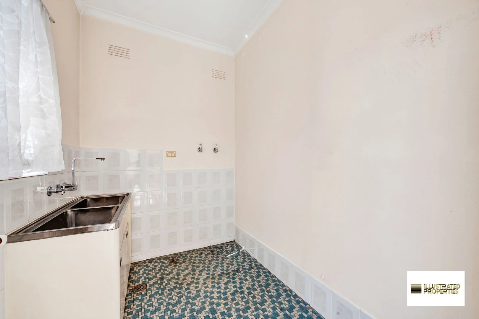 Additional image 8 of 8 Atkinson St, Queanbeyan NSW 2620